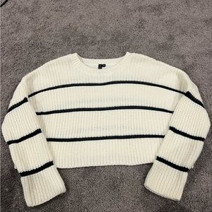 moon and madison cropped sweater